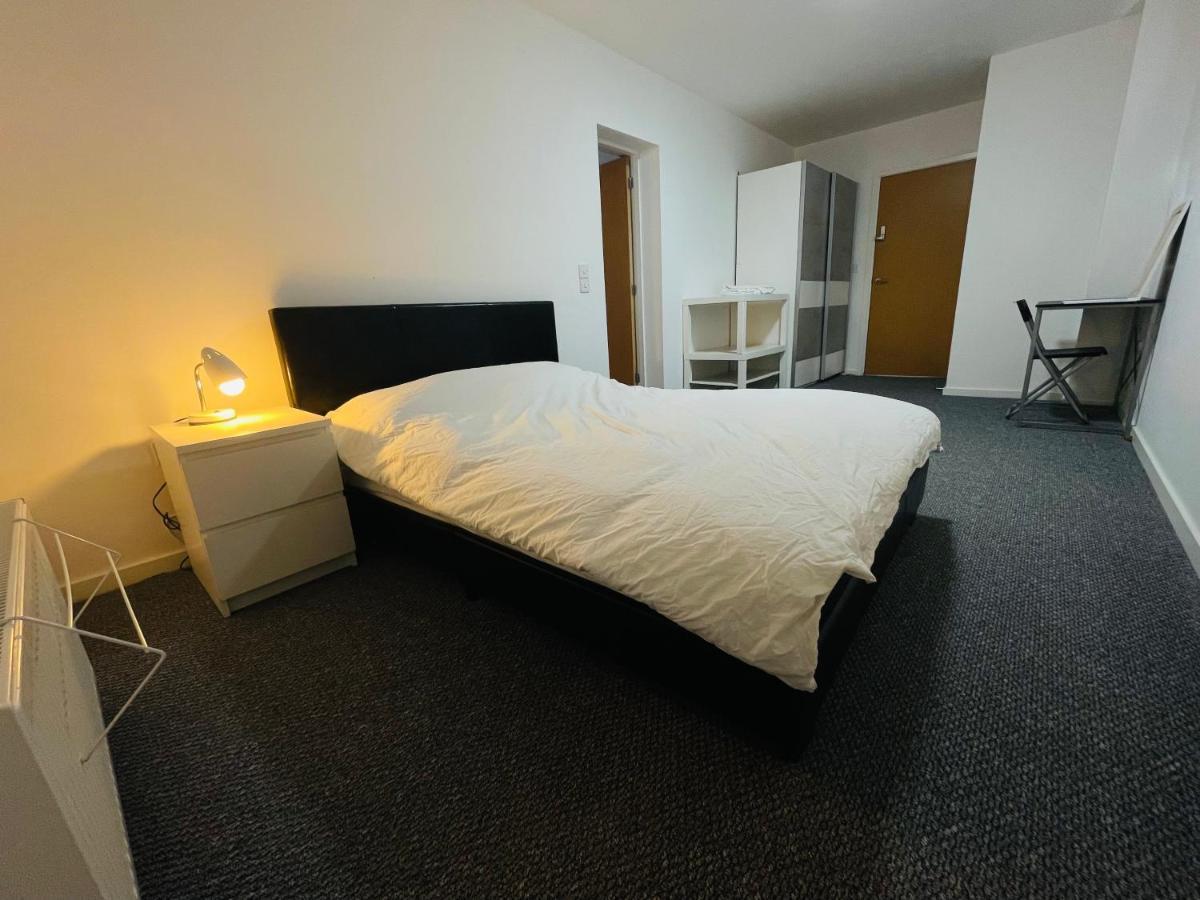 En-Suite For Family,Couple And Females Lancaster Buitenkant foto